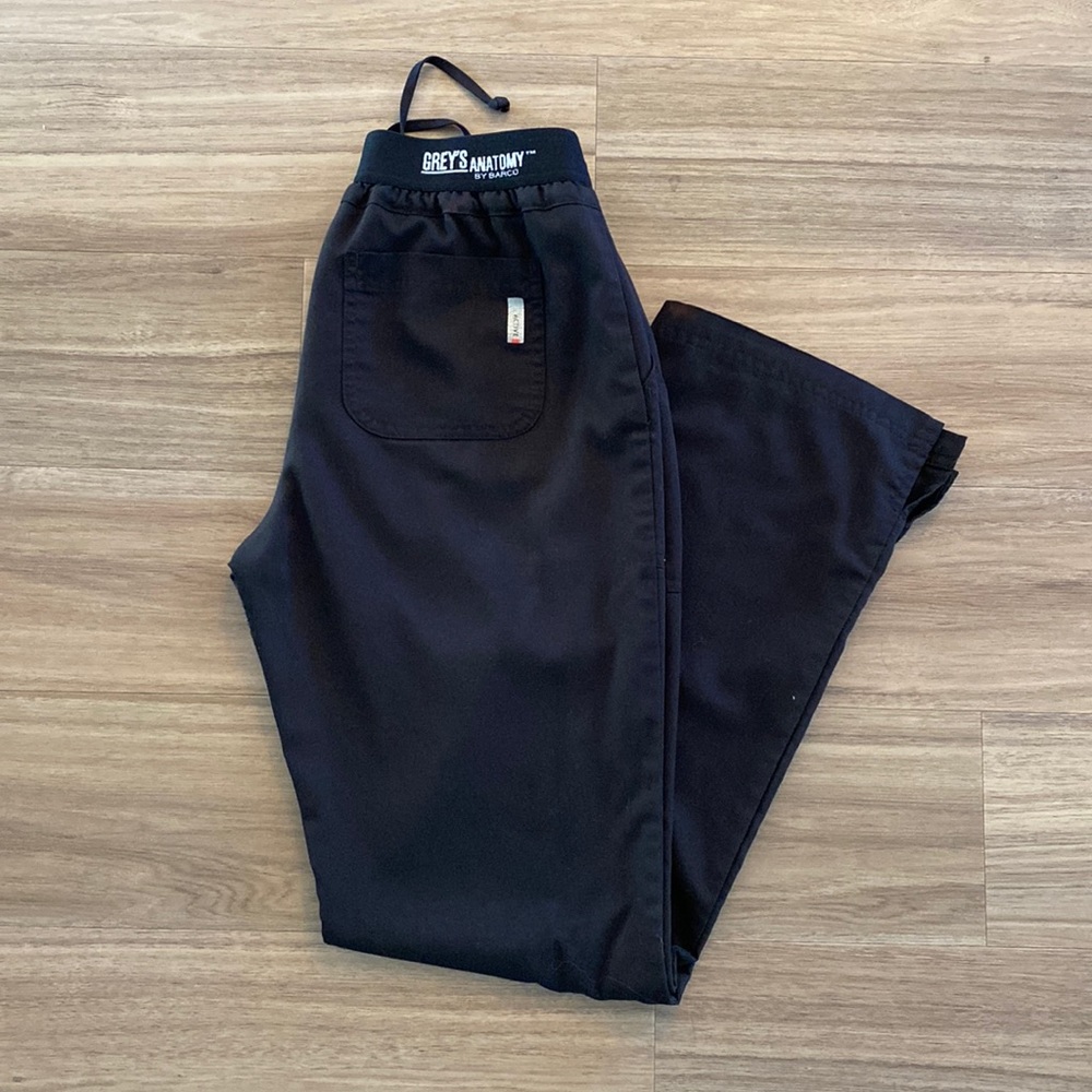Small Black Greys Anatomy by Barcos Active style scrub pants